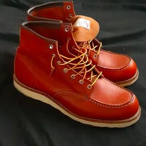Red Wing Classic Moc Boot